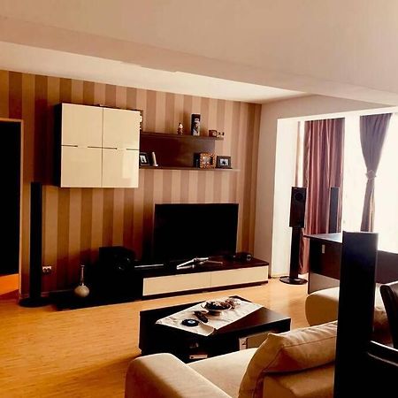 Cozy 2 Rooms Apartment Close To City Center 부쿠레슈티 외부 사진